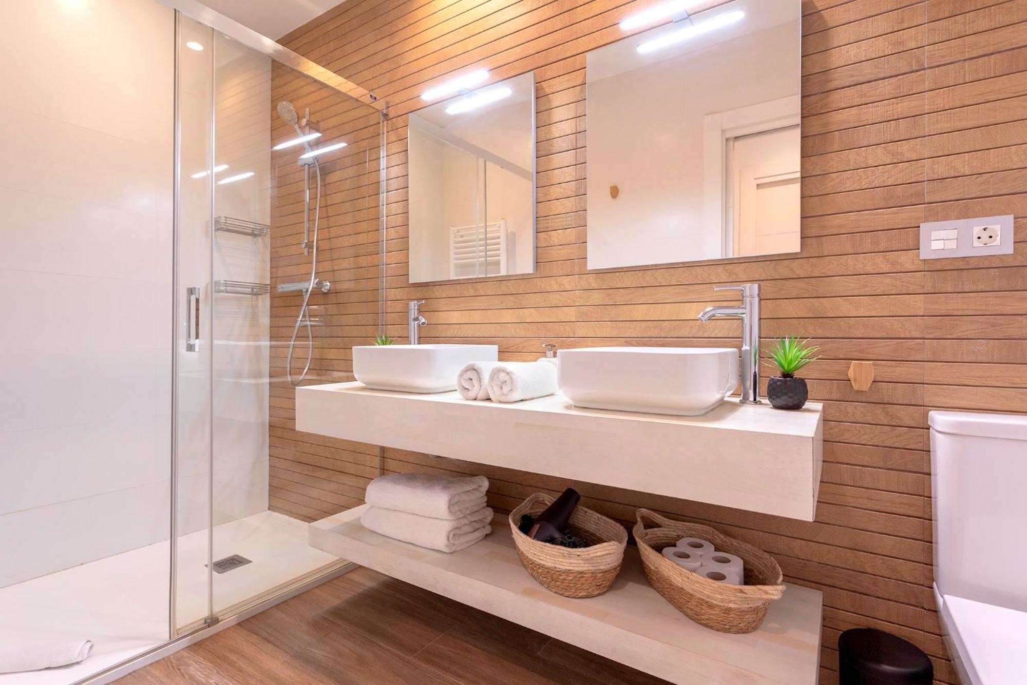 Genteel Martinez Campos Ii Apartment Granada